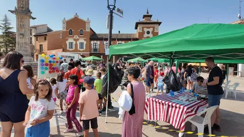 Villalón de Campos ha vivido a última hora de este jueves una jornada inolvidable. La localidad se convirtió en el epicentro nacional del regadío con la V Gala de los Premios iRiego, un evento que congregó a representantes de comunidades de regantes, agricultores, profesionales del sector y numeroso público en una cita marcada por la emoción, el debate y el reconocimiento.