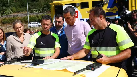 El presidente del Gobierno visita Asturias y respalda un pacto de estado mientras una ola de fuegos afecta a León y otras provincias. Pool Heraldo de León