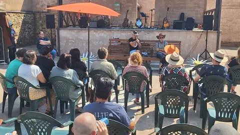 La Feria del Libro del Western congregó a lectores de toda España en el espacio Factor, con una gran acogida durante el fin de semana