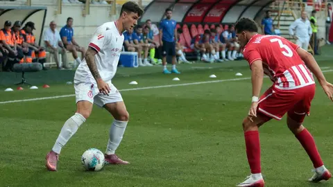 La Cultural pierde por la mínima en casa ante el Almería. Foto: Peio García