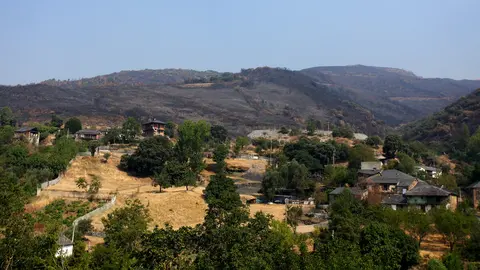 Efectos del incendio iniciado en la localidad de Yeres (León), y que ha afectado al paraje de Las Médulas. Foto: César Hornija.