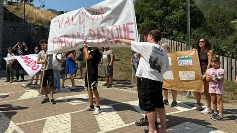 Vecinos del Valle de Valdeón (León) denuncian las “abusivas restricciones de la Junta” por los incendios