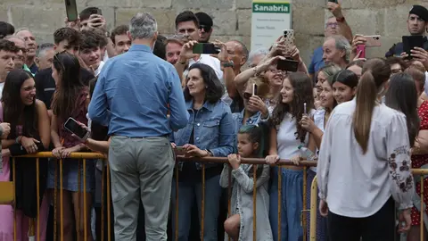 Los reyes visitan las principales zonas afectadas por los incendios forestales en Castilla y León, acompañados del presidente de la Junta, Alfonso Fernández Mañueco