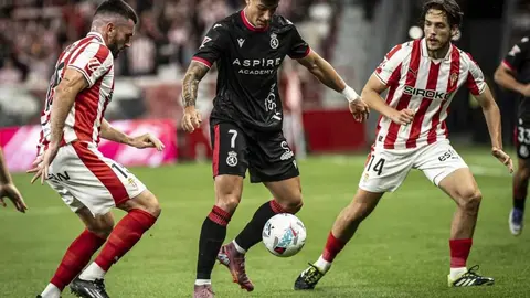 La Cultural ha sufrido de lo lindo en los primeros 30 minutos.