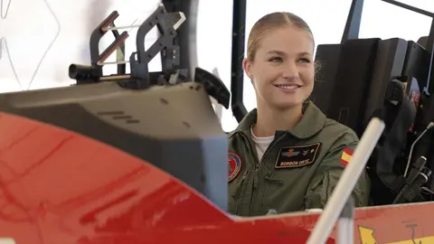 La Princesa de Asturias, Leonor de Borbón, ha comenzado este lunes su tercer y último curso de formación militar en la Academia General del Aire (AGA) de San Javier, en Murcia.