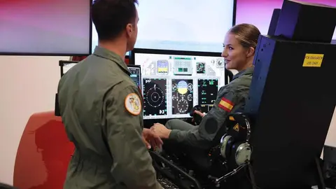 La Princesa de Asturias, Leonor de Borbón, ha comenzado este lunes su tercer y último curso de formación militar en la Academia General del Aire (AGA) de San Javier, en Murcia.
