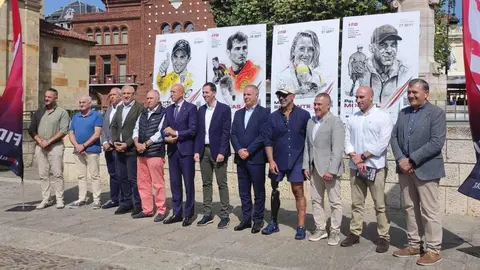 El Foro Internacional del Deporte Ciudad de León Abanca (FID) ha presentado este jueves en el Ayuntamiento de León el cartel de su IX edición, que reunirá en la capital leonesa a grandes figuras del deporte español. Entre los nombres destacan Iker Casillas, Mireia Belmonte, Alberto Contador y Paul Montiel, el triatleta conocido como El Hombre de Titanio.