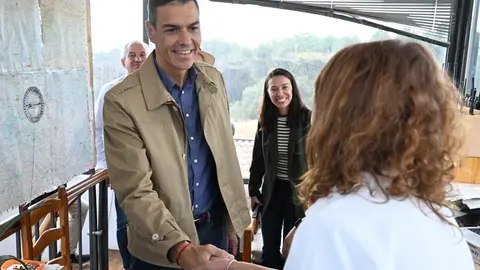 El presidente del Gobierno, Pedro Sánchez, visita la base de la Brigada de Refuerzo en Incendios Forestales, Brif, de Tabuyo del Monte.