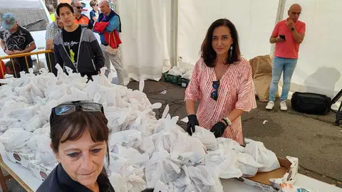 Santa María del Páramo vivió este fin de semana uno de los momentos más esperados de sus fiestas patronales: la tradicional alubiada popular, que alcanzó su 16ª edición con el reparto de unas 700 raciones.