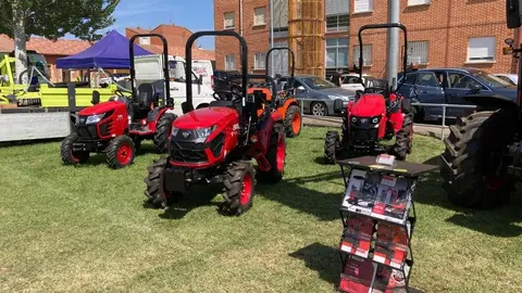 La localidad de Santa María del Páramo cerró ayer la 64 edición de la Feria Multisectorial y Agroalimentaria 2025, que en esta ocasión se prolongó un día más y atrajo a más de 20.000 visitantes.