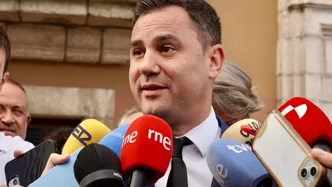 Celebración del Día de la Encina y del LXVII aniversario del Día del Bierzo con presencia de numerosas autoridades y la destacada ausencia de Suárez-Quiñones. Foto: Campillo