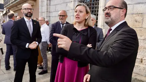 Celebración del Día de la Encina y del LXVII aniversario del Día del Bierzo con presencia de numerosas autoridades y la destacada ausencia de Suárez-Quiñones. Foto: Campillo