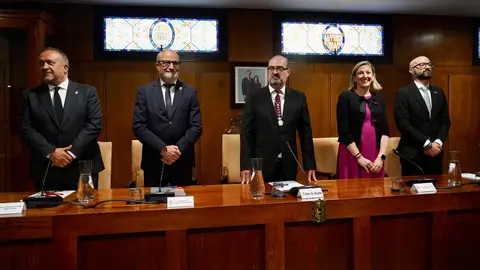 Celebración del Día de la Encina y del LXVII aniversario del Día del Bierzo con presencia de numerosas autoridades y la destacada ausencia de Suárez-Quiñones. Foto: Campillo