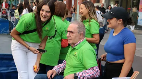 Jornada de sensibilización de Alzheimer León sobre el tenis de mesa para mostrar sus beneficios cognitivos, emocionales y sociales. Foto Peio García