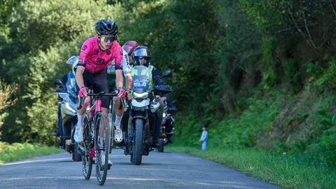 Jesse Maris conquista la etapa reina de la Volta a Galicia con el Technosylva Maglia Rower Bembibre. El ciclista estadounidense se impone en un agónico sprint y asegura matemáticamente el maillot de la montaña para el equipo leonés.