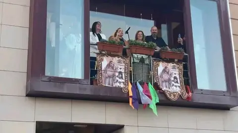 La portavoz del PP en el Congreso pronunció el pregón y animó a mantener vivas las tradiciones locales ante una gran afluencia de vecinos y visitantes