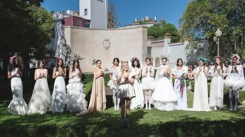 La diseñadora leonesa presenta en Madrid es Moda su colección nupcial más sostenible. Lafuente apuesta por la fuerza femenina y los tejidos responsables en 'Shakti', una cápsula de novias que une tradición, arte y conciencia ambiental.
