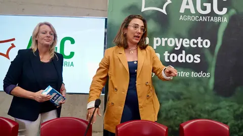 La consejera de Agricultura, Ganadería y Desarrollo Rural, María González Corral, asiste al acto inaugural de las nuevas instalaciones de la Cooperativa LAR-Agrocantabria. Foto: Campillo