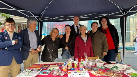 Más de 30 organizaciones llenan Ordoño II de propuestas solidarias y compromiso ciudadano. Foto: Ayuntamiento de León.