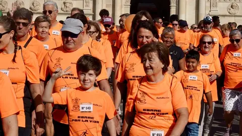 Carrera solidaria 'Corre por la Vida', organizada por la Asociación Leonesa con las Enfermedades de la Sangre, Alcles. Foto: Campillo.