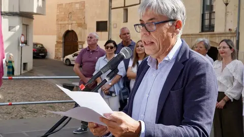 El delegado territorial de la Junta, Eduardo Diego, ejerce como pregonero de la Romería de La Melonera, a la que también acude el presidente de las Cortes de Castilla y León, Carlos Pollán. Foto: Campillo.