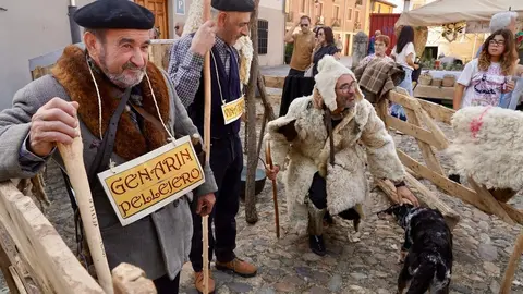El delegado territorial de la Junta, Eduardo Diego, ejerce como pregonero de la Romería de La Melonera, a la que también acude el presidente de las Cortes de Castilla y León, Carlos Pollán. Foto: Campillo.