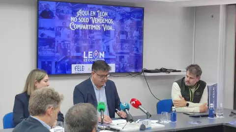 Presentación de la nueva campaña de Fele de apoyo al comercio local bajo el lema 