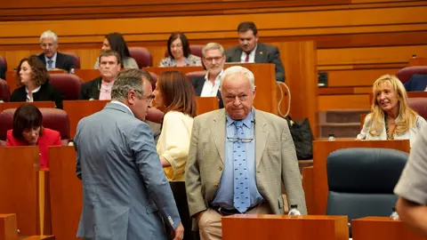 Primera sesión del Pleno de las Cortes de Castilla y León. Fotos: Leticia Pérez