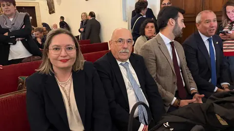 El Salón del Pendón de la Real Colegiata de San Isidoro de León acogió este miércoles el acto institucional de celebración de la festividad de Nuestra Señora de la Merced, patrona de las Instituciones Penitenciarias, organizado por el Centro Penitenciario de Mansilla de las Mulas, y en el que se resaltó el trabajo penitenciario y los avances en reinserción.