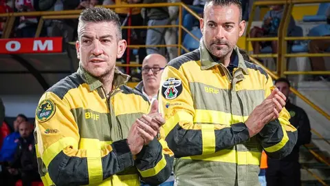 La Cultural plagada de suplentes cae 0-1 ante el Ourense y la Ponferradina se impone al Zamora (0-1) en el homenaje a quienes lucharon contra los incendios del pasado verano.