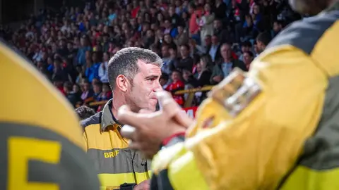 La Cultural plagada de suplentes cae 0-1 ante el Ourense y la Ponferradina se impone al Zamora (0-1) en el homenaje a quienes lucharon contra los incendios del pasado verano.