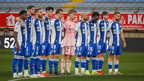La Cultural plagada de suplentes cae 0-1 ante el Ourense y la Ponferradina se impone al Zamora (0-1) en el homenaje a quienes lucharon contra los incendios del pasado verano.