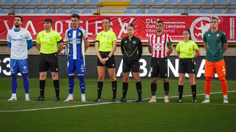 La Cultural plagada de suplentes cae 0-1 ante el Ourense y la Ponferradina se impone al Zamora (0-1) en el homenaje a quienes lucharon contra los incendios del pasado verano.