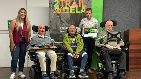 La II Carrera Solidaria “Antimio con la ELA” recauda 11.000 euros y celebra la entrega de cheques y premios solidarios en León.