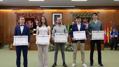 La rectora de la Universidad de León, Nuria González, preside el acto de apertura del curso académico 2025-2026 de la institución académica, al que asisten, entre otros, la consejera de Educación, Rocío Lucas, el presidente de las Cortes de Castilla y León, Carlos Pollán, o el alcalde de León, José Antonio Diez. Foto: Peio García | Universidad de León | AytoLeón