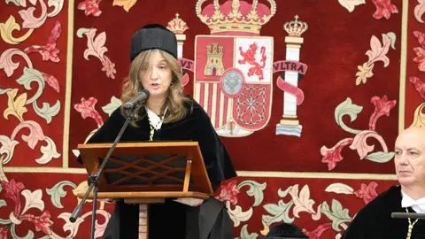 La rectora de la Universidad de León, Nuria González, preside el acto de apertura del curso académico 2025-2026 de la institución académica, al que asisten, entre otros, la consejera de Educación, Rocío Lucas, el presidente de las Cortes de Castilla y León, Carlos Pollán, o el alcalde de León, José Antonio Diez. Foto: Peio García | Universidad de León | AytoLeón