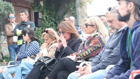 La Asociación de Vecinos El Nogalón celebra un acto de homenaje al bombero forestal Nacho Rumbao, fallecido en acto de servicio en Espinoso de Compludo. Foto: Ical