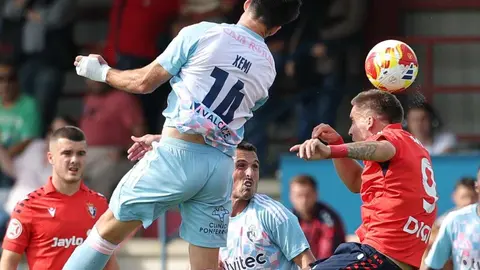 La Ponferradina perdona y se conforma con un empate en Tajonar. Los bercianos suman un punto ante Osasuna Promesas tras desperdiciar numerosas ocasiones.