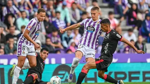 La Cultural, con lesionados y bajas en la cobertura, se enfrenta a un aguerrido Valladolid. 'Cuco' Ziganda debuta en el banquillo leonés en un duelo de enorme intensidad.
