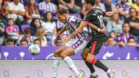 La Cultural, con lesionados y bajas en la cobertura, se enfrenta a un aguerrido Valladolid. 'Cuco' Ziganda debuta en el banquillo leonés en un duelo de enorme intensidad.