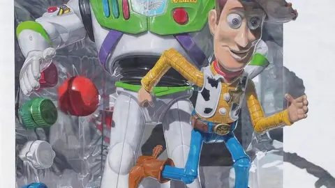 El conocido artista urbano Da2.0 vinculado a León firma un nuevo y especular mural con los protagonistas de Toy Story en la localidad palentina de Guardo. Foto: Da2.0