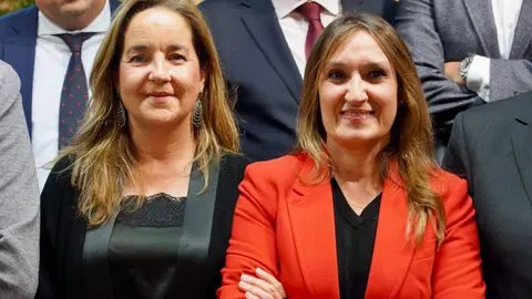 La consejera ejecutiva de la Cultural y Deportiva Leonesa, Natichu Alvarado, recogió este jueves el III Premio Mujer Leonesa 2025 que concede Onda Cero León. Foto: Campillo