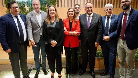 La consejera ejecutiva de la Cultural y Deportiva Leonesa, Natichu Alvarado, recogió este jueves el III Premio Mujer Leonesa 2025 que concede Onda Cero León. Foto: Campillo