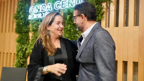 La consejera ejecutiva de la Cultural y Deportiva Leonesa, Natichu Alvarado, recogió este jueves el III Premio Mujer Leonesa 2025 que concede Onda Cero León. Foto: Campillo