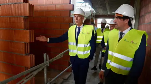 El Ayuntamiento facilita terrenos valorados en 1,5 millones de euros en La Palomera, El Ejido y San Pedro Norte para favorecer el asentamiento de población juvenil. Fotos: Campillo