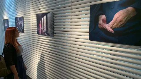 Inauguración de la exposición 'Mujeres leonesas' de Mauricio Peña. Foto: A.F.R.