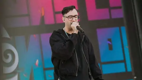 El Campo del Hípico se transforma en el epicentro de la música urbana con la última edición del Monoloco Fest, donde miles de almas vibran al unísono al ritmo de los hits del momento y disfrutan de la energía única de artistas de renombre. Foto: Monoloco.