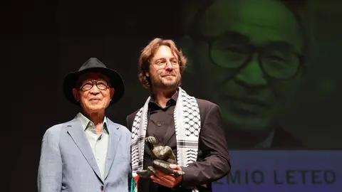 Acto de entrega del XXIII Premio Leteo al poeta surcoreano Ko Un. Foto: Campillo.