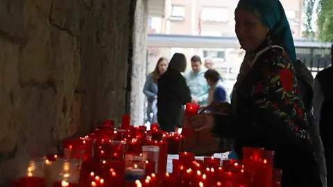 La romería a La Virgen del Camino, documentada ya en 1521 por Juan Pastrana, volverá a llenar de color y fervor las carreteras que conducen al santuario mariano, en una cita que simboliza la devoción y el orgullo de todo un pueblo. Fotos: Peio García
