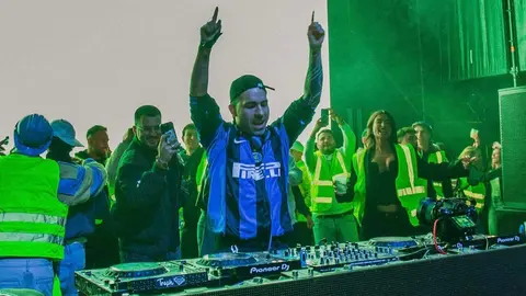 El Campo del Hípico se transforma en el epicentro de la música urbana con la última edición del Monoloco Fest, donde miles de almas vibran al unísono al ritmo de los hits del momento y disfrutan de la energía única de artistas de renombre. Foto: Monoloco.
